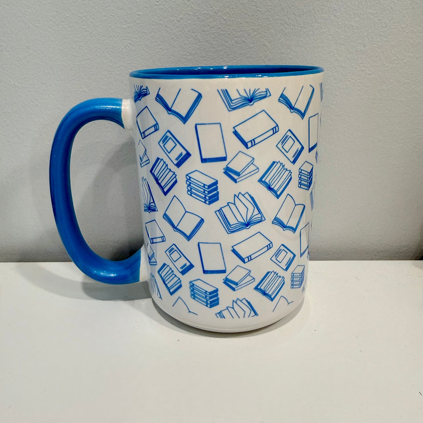 Book Outline Ceramic Mug