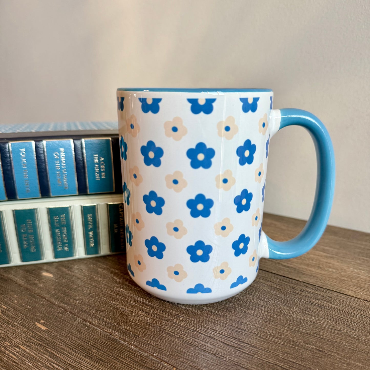 Tiny Daisies Ceramic Mug