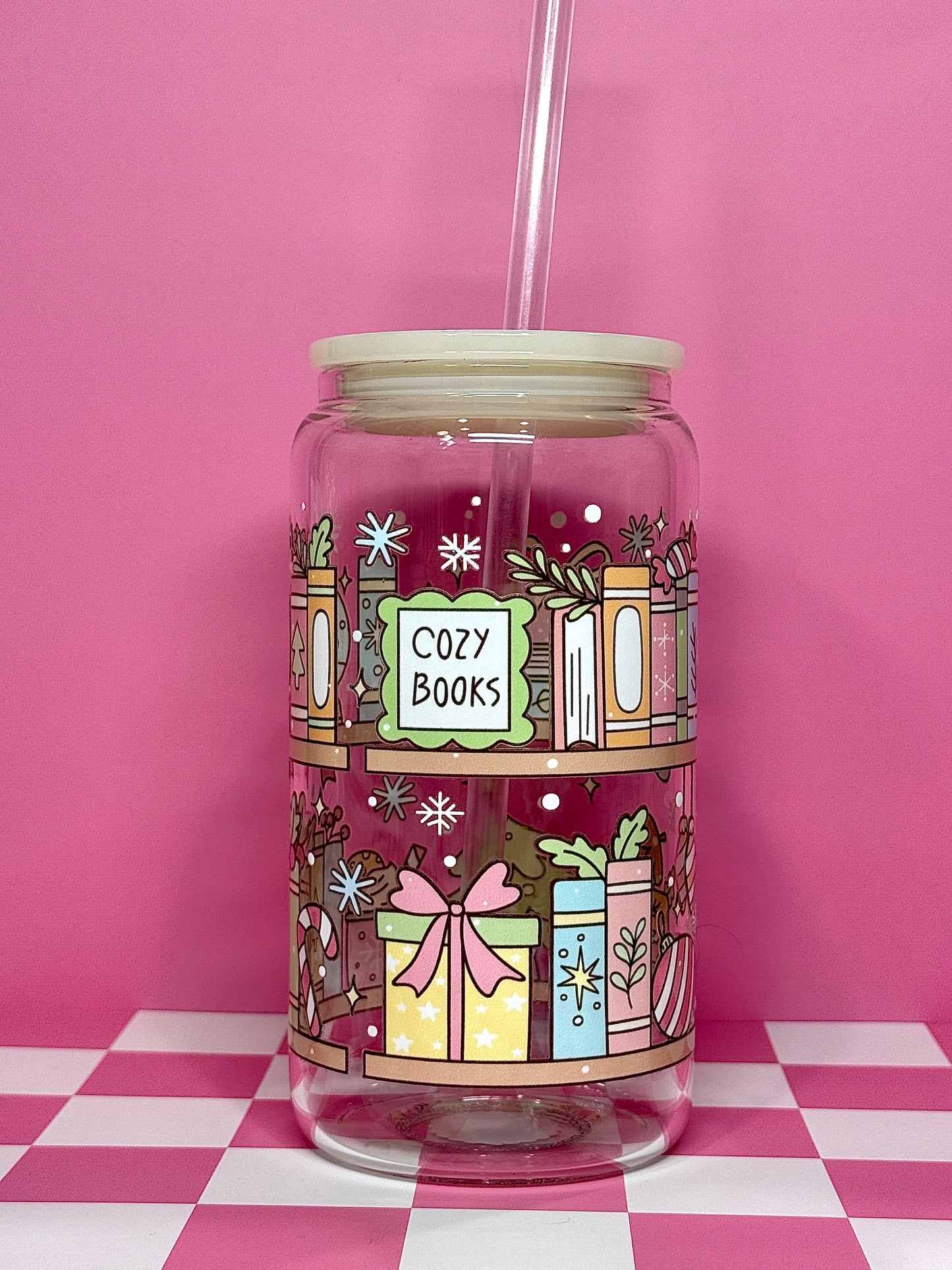 Cozy Bookshelf 16oz Can Glass